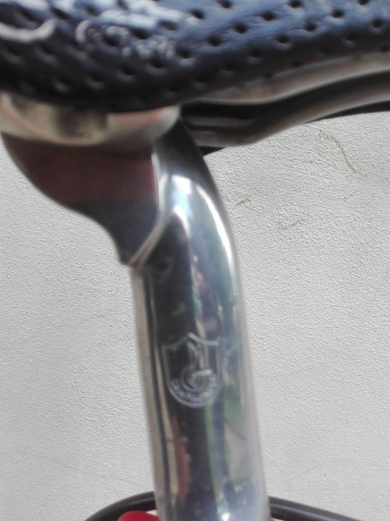 Used Daccordi Custom Campagnolo Record 1995 Road & Gravel, Red — image 14 of 15