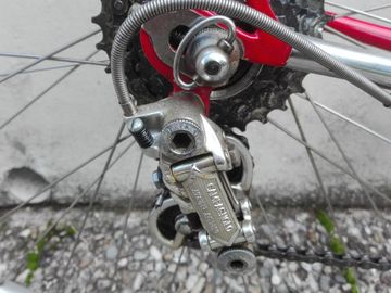 Used Daccordi Custom Campagnolo Record 1995 Road & Gravel, Red — image 8 of 15