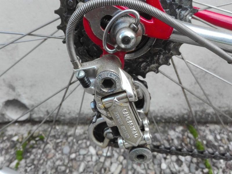 Used Daccordi Custom Campagnolo Record 1995 Road & Gravel, Red — image 8 of 15