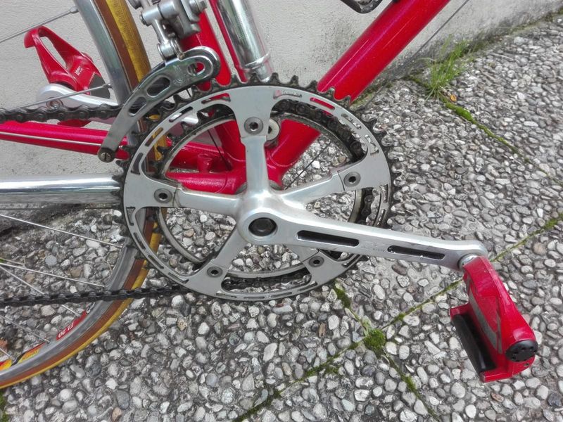 Used Daccordi Custom Campagnolo Record 1995 Road & Gravel, Red — image 7 of 15