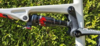 Used Centurion Numisis Carbon 3000:29 2017 Mountainbike, Light Gray — image 5 of 9