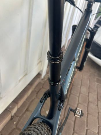 Used Specialized Epic Shimano Deore XT Di2 2023 Mountainbike, Blue — image 13 of 13