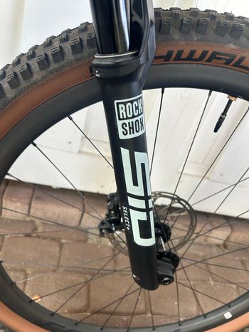 Used Specialized Epic Shimano Deore XT Di2 2023 Mountainbike, Blue — image 5 of 13