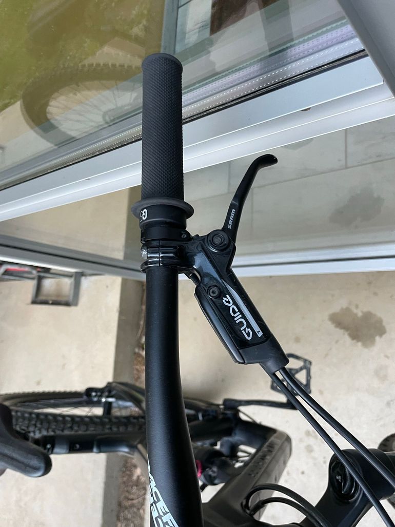 Used Canyon Spectral AL 5.0 2019 2019 Mountainbike, Black, 27.5 — image 10 of 11