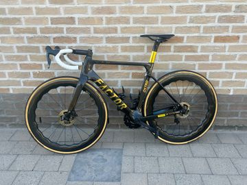 Brugt Factor Ostro Shimano Dura Ace Di2 2021 Road & Gravel