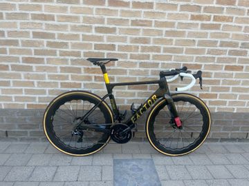 Tweedehands Factor Ostro Shimano Dura Ace Di2 2021 Road & Gravel — afbeelding 2 van 9