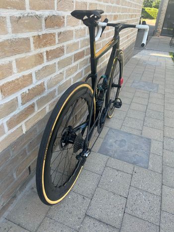 Used Factor Ostro Shimano Dura Ace Di2 2021 Road & Gravel, Black — image 8 of 9