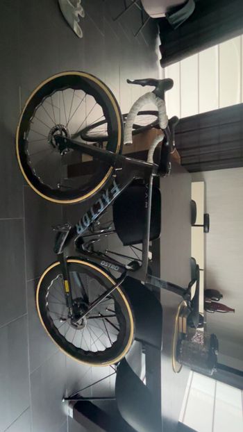 Brugt Factor Ostro Shimano Dura Ace Di2 2021 Road & Gravel — billede 2 af 4