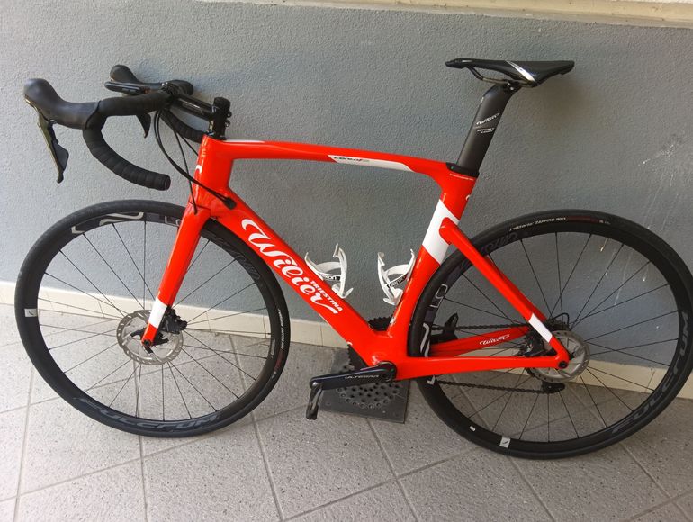 Used Wilier Cento1AIR SHIMANO ULTEGRA 8020 2020 2020 Road & Gravel, Red — image 2 of 5