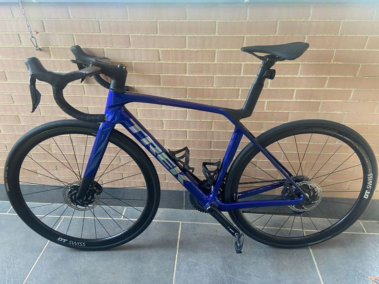 Trek Madone Shimano Ultegra Di2 2025 Road & Gravel de segunda mano, Azul — imagen 2 de 5