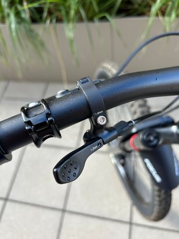 Gebrauchtes Focus JAM 8.8 2022 2022 Mountainbike, Schwarz, 29 — Bild 9 von 10