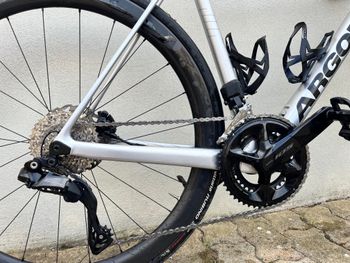 Used Argon 18 Gallium CS - Carbon - Shimano 105 Di2 - 2024 2024 Road & Gravel, Light Gray — image 7 of 20