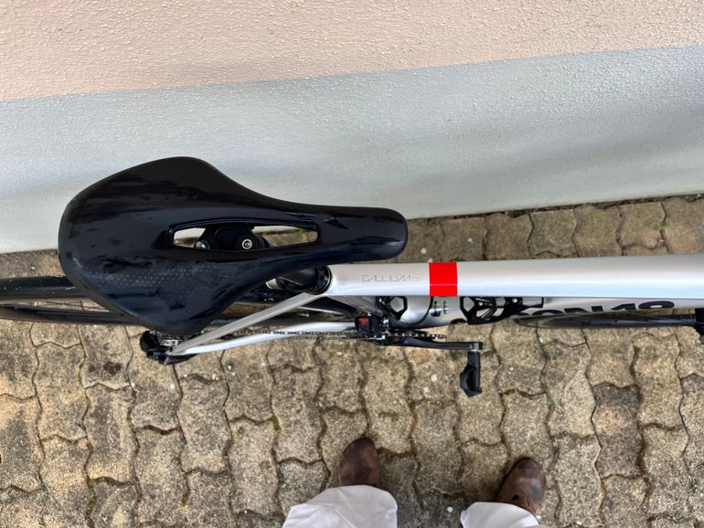 Used Argon 18 Gallium CS - Carbon - Shimano 105 Di2 - 2024 2024 Road & Gravel, Light Gray — image 13 of 20