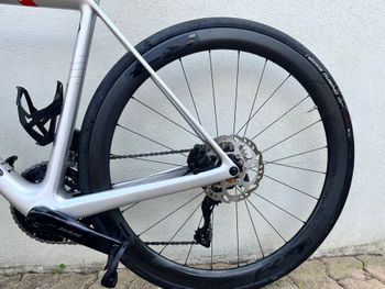 Used Argon 18 Gallium CS - Carbon - Shimano 105 Di2 - 2024 2024 Road & Gravel, Light Gray — image 4 of 20