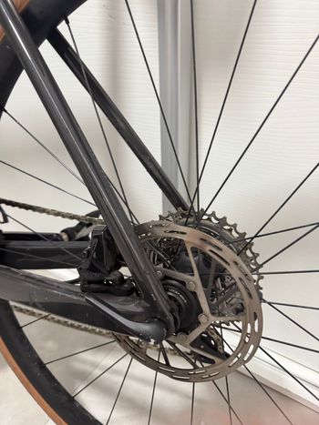 Used Scott Addict RC 20 2023 Custom SRAM Rival eTap AXS 2023 Road & Gravel, Green — image 34 of 40