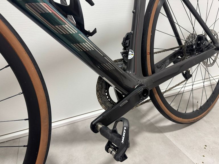 Used Scott Addict RC 20 2023 Custom SRAM Rival eTap AXS 2023 Road & Gravel, Green — image 22 of 40