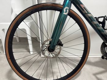Used Scott Addict RC 20 2023 Custom SRAM Rival eTap AXS 2023 Road & Gravel, Green — image 21 of 40