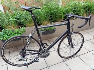 Tweedehands CUBE Agree Pro Series 2014 Road & Gravel — afbeelding 1 van 9