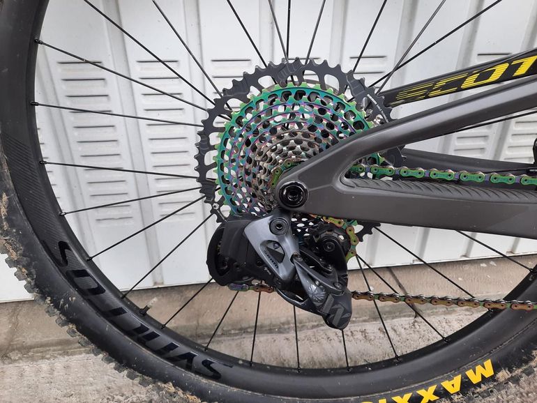Used Scott Spark RC World Cup AXS 2022 2022 Mountainbike, Green, 29 — image 3 of 7