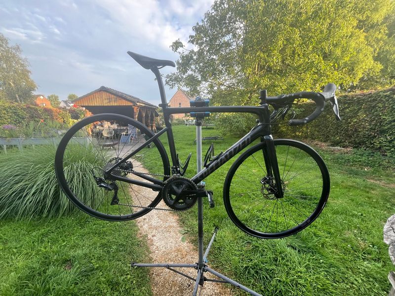 Gebrauchtes Specialized Tarmac SL6 Sport 2022 2022 Road & Gravel