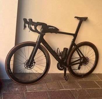 Käytetty Specialized S-Works Venge ViAS Disc eTap 2018 2018 Road & Gravel — kuva 10 / 11