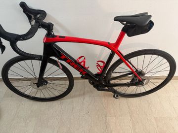 Trek Domane+ LT 2020 2020 Road & Gravel usato, Rosso — immagine 2 di 3
