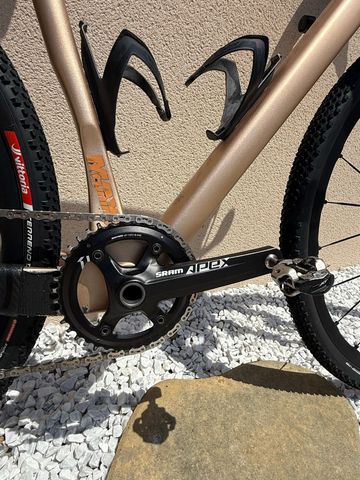 Tweedehands Megamo West SRAM Force eTap AXS 2022 Road & Gravel — afbeelding 10 van 17