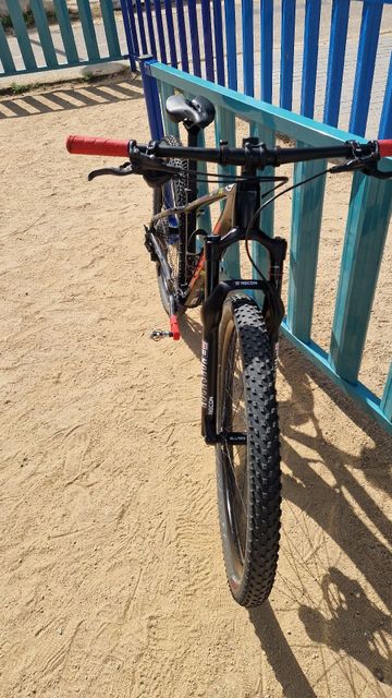 Używany Trek X-Caliber 9 2023 2023 Mountainbike — zdjęcie 9 z 10