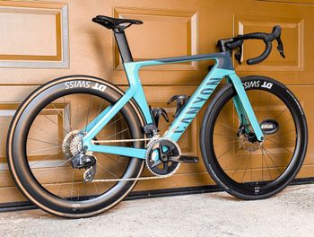 Used Canyon Aeroad CF SLX 7 eTap 2024 2024 Road & Gravel, Blue — image 3 of 23