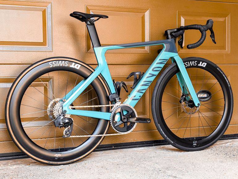 Used Canyon Aeroad CF SLX 7 eTap 2024 2024 Road & Gravel, Blue — image 3 of 23