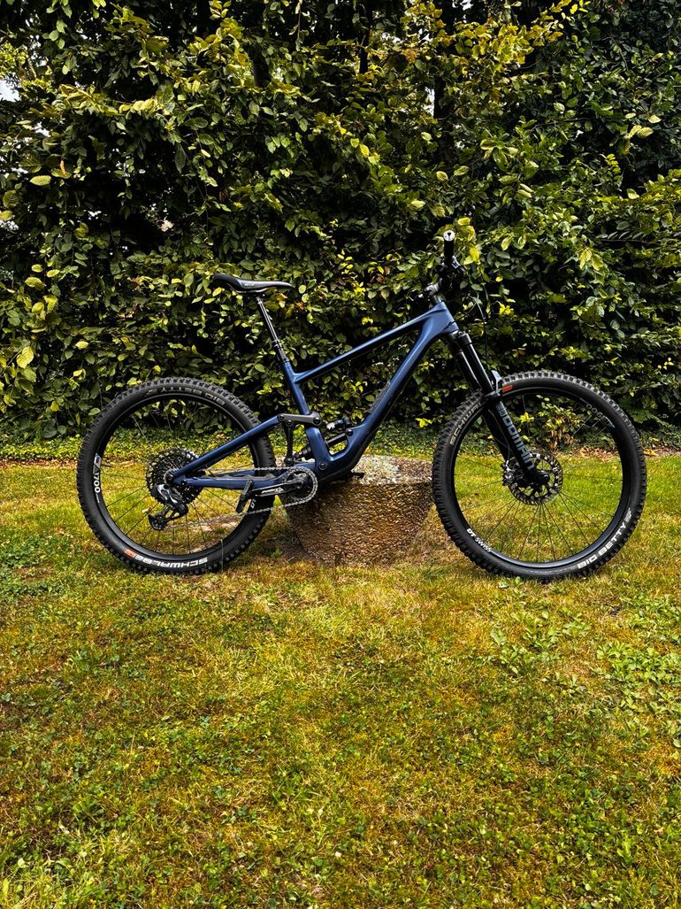 Použité Specialized Enduro S-works 2022 Mountainbike — obrázek 1 z 11