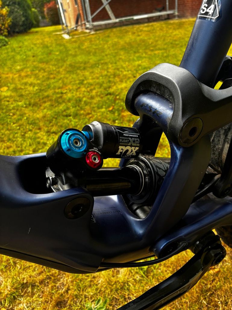 Použité Specialized Enduro S-works 2022 Mountainbike — obrázek 8 z 11