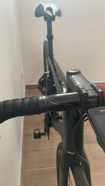 Brugt BMC Roadmachine FIVE 2023 2023 Road & Gravel — billede 4 af 12