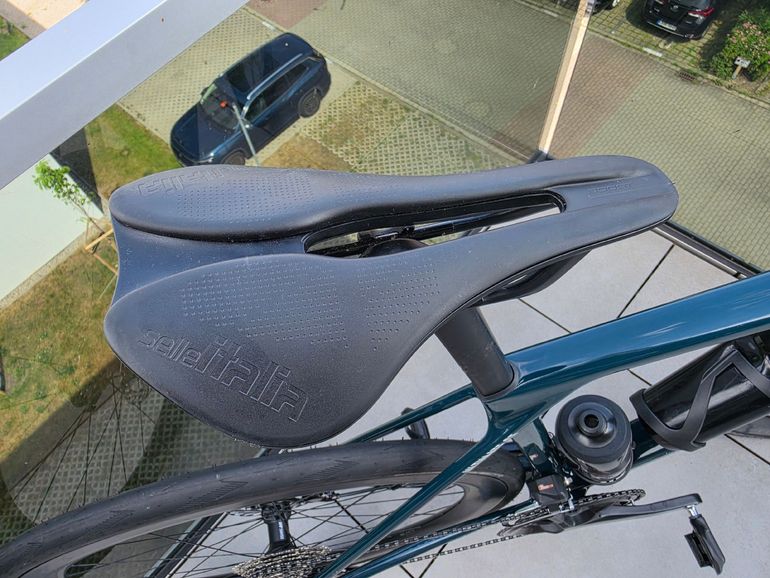 Brugt Canyon Ultimate CF 7 Di2 AERO 2026 2026 Road & Gravel — billede 6 af 9