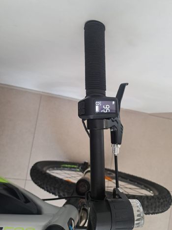Used ROCKRIDER 27.5 Inch Electric Mountain Bike E-ST 500 2024 2024 Mountainbike, Light Gray, 27.5 — image 6 of 8