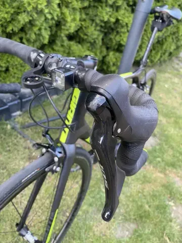 Tweedehands Giant TCR Advanced 2 2019 2019 Road & Gravel — afbeelding 2 van 8