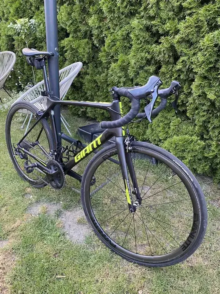 Używany Giant TCR Advanced 2 2019 2019 Road & Gravel — zdjęcie 8 z 8