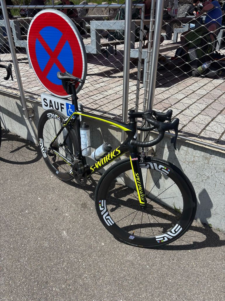 Gebrauchtes Specialized Tarmac SRAM Red eTap 2018 Road & Gravel, Schwarz — Bild 1 von 6
