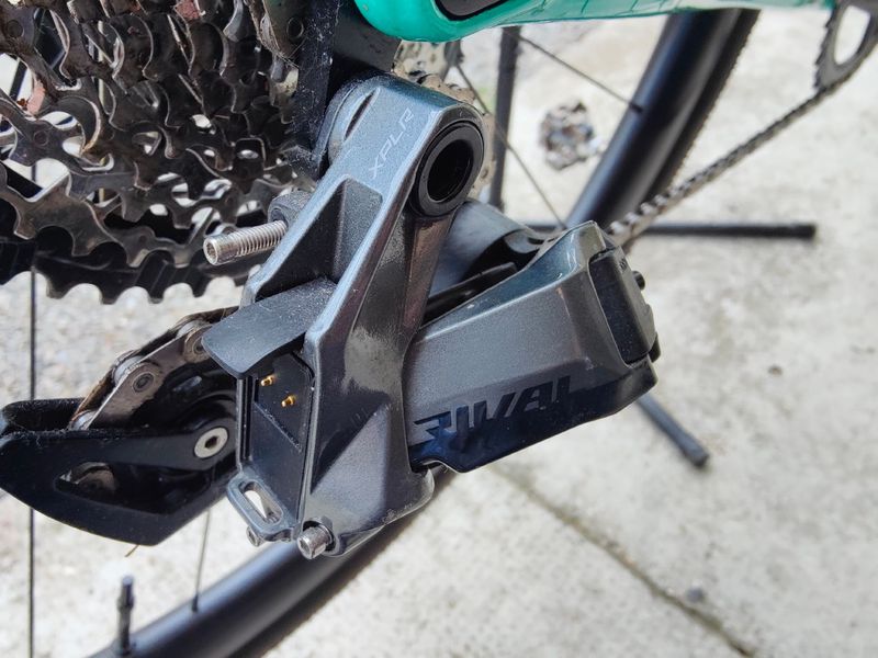 Used Bianchi Impulso SRAM Force 2023 Road & Gravel, Green — image 9 of 9