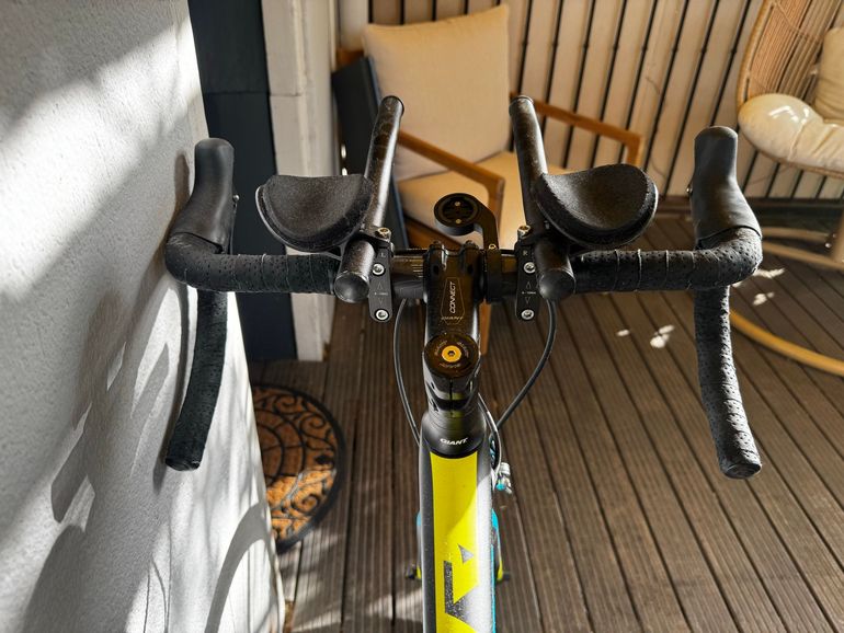 Używany Giant TCR Advanced 2 2018 2018 Road & Gravel — zdjęcie 5 z 5