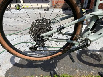 Used CUBE STEREO ONE22 PRO 2024 2024 Mountainbike, Light Gray, 27.5, 29 — image 2 of 6