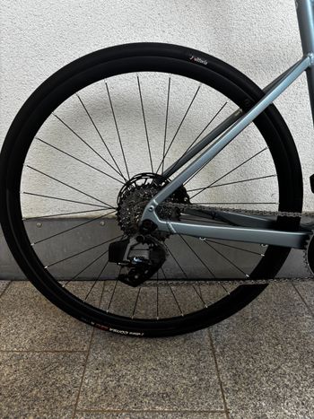 Gebrauchtes Scott Contessa Speedster Gravel 35 2024 2024 Road & Gravel, Hellgrau — Bild 3 von 5