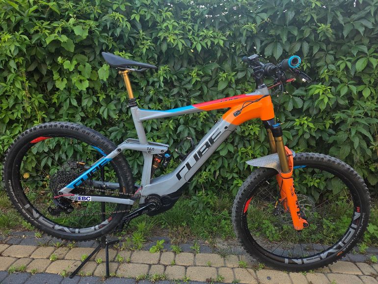 Použité CUBE STEREO HYBRID 160 Action Team 500 27.5 2019 2019 Mountainbike — obrázek 4 z 6