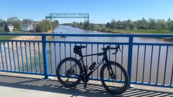 Used Trek Domane AL 5 Gen 4 2026 2026 Road & Gravel, Black — image 2 of 3