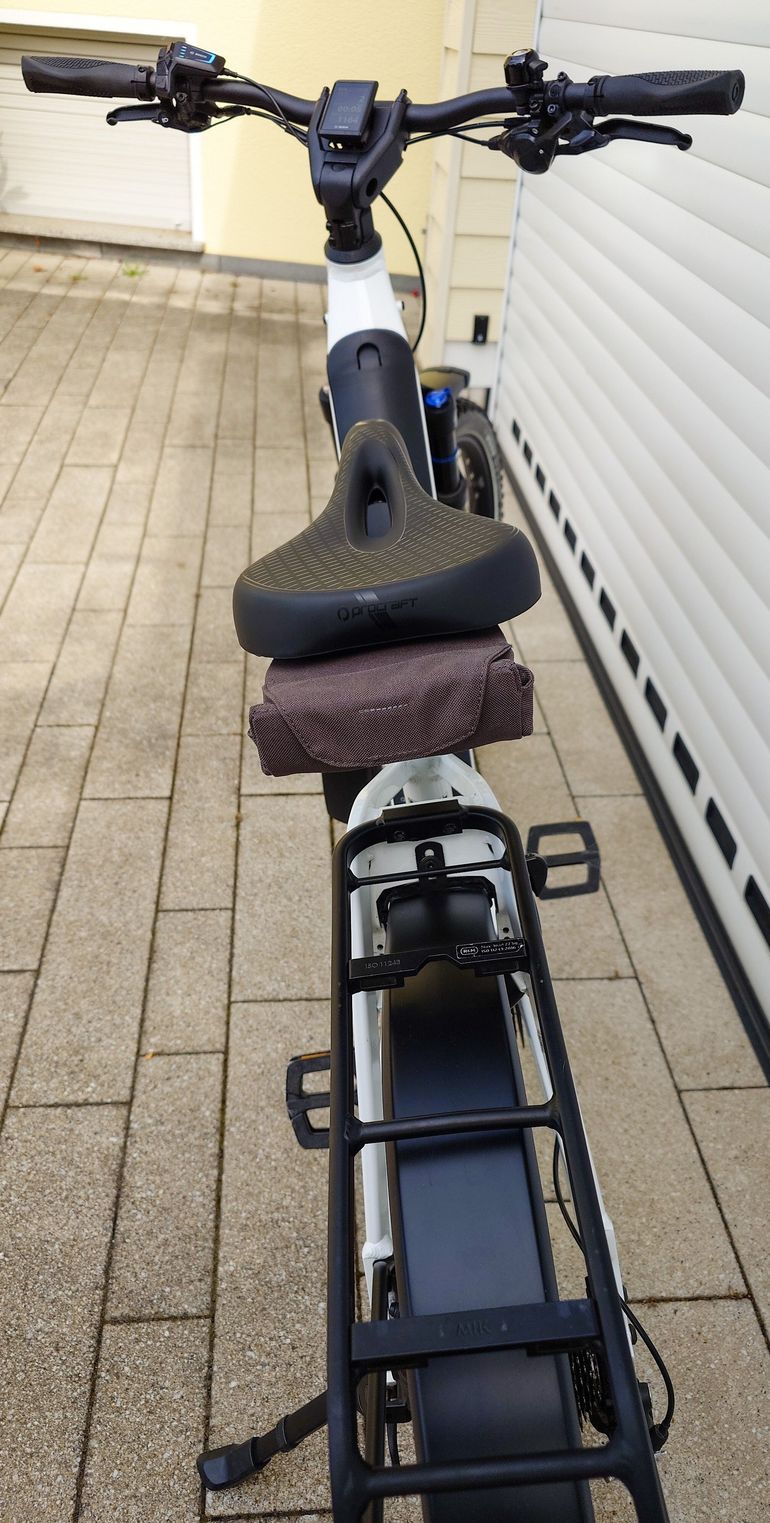 Used Riese & Müller Nevo GT touring HS 2024 2024 Urban, White — image 4 of 11