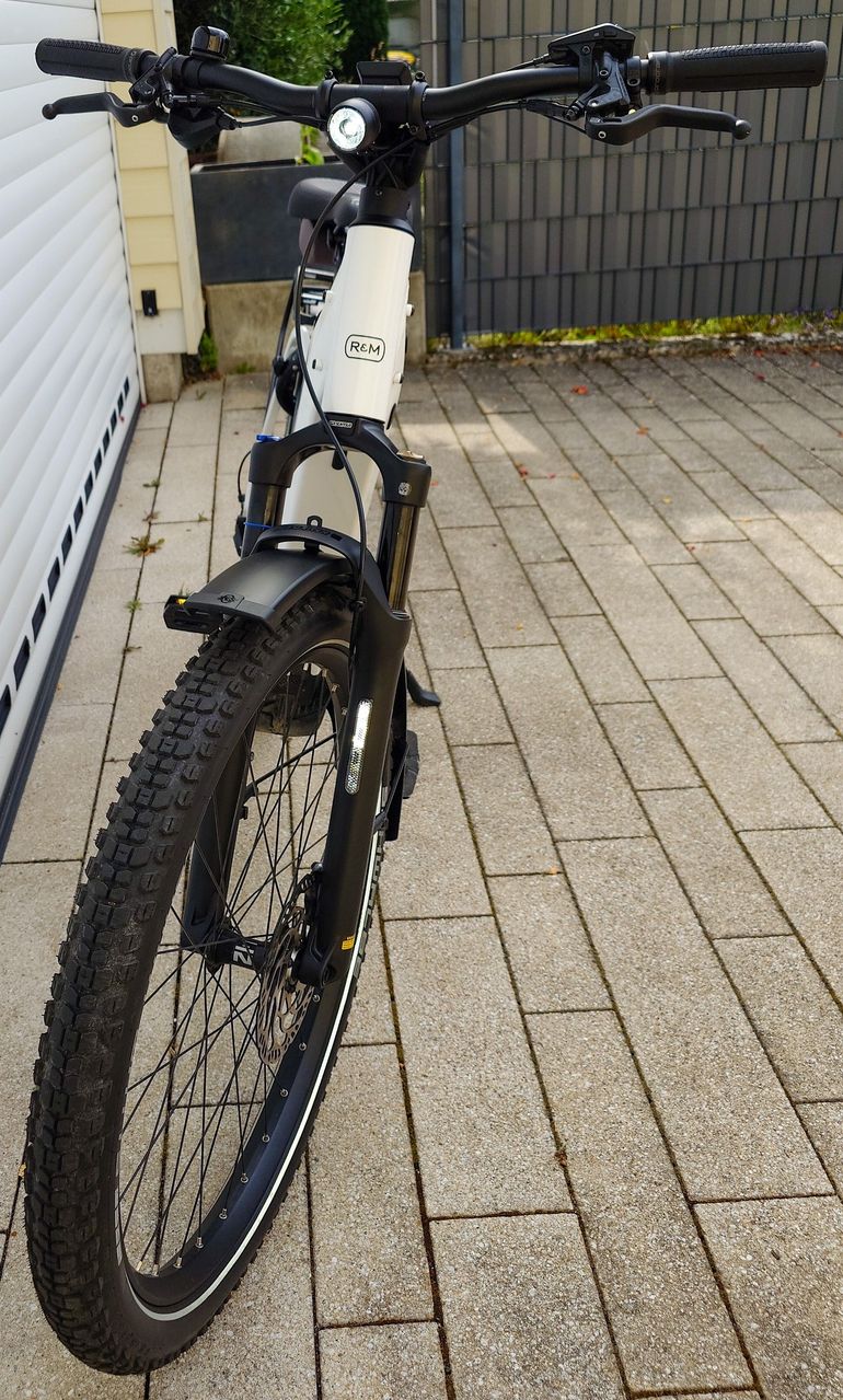 Used Riese & Müller Nevo GT touring HS 2024 2024 Urban, White — image 7 of 11