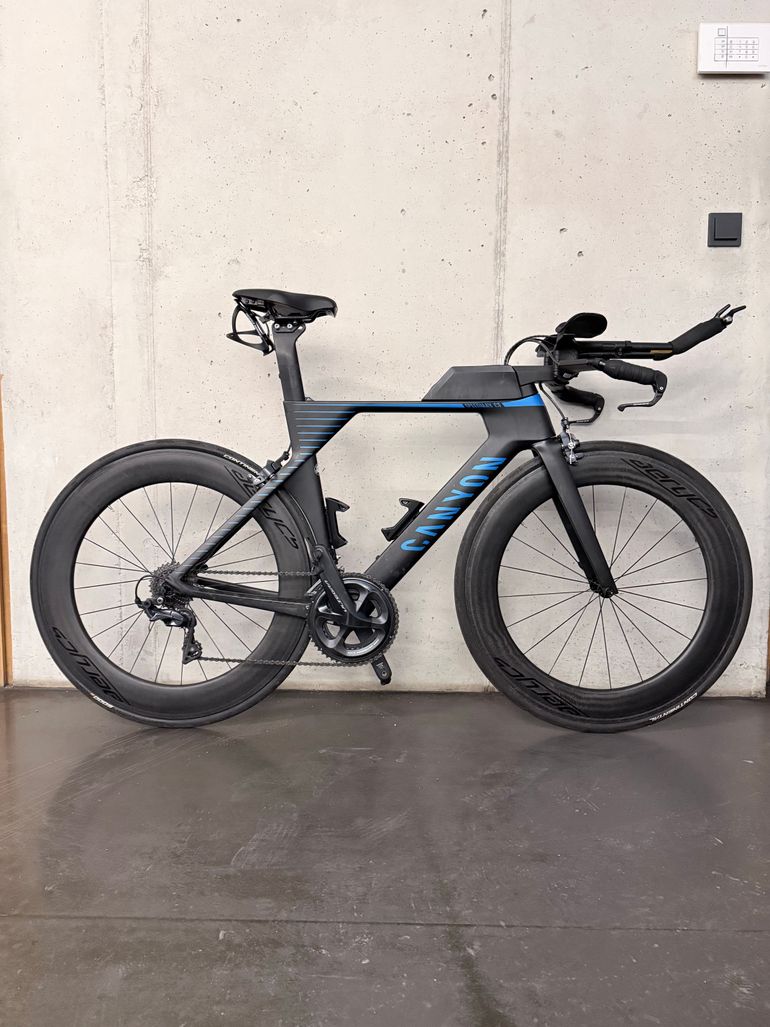 Used Canyon Speedmax CF 8.0 SL 2021 2021 Road & Gravel, Black — image 1 of 10