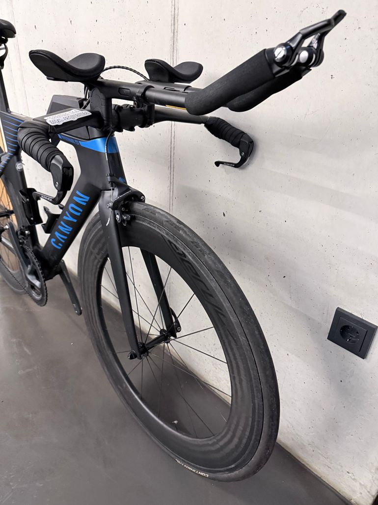 Used Canyon Speedmax CF 8.0 SL 2021 2021 Road & Gravel, Black — image 4 of 10