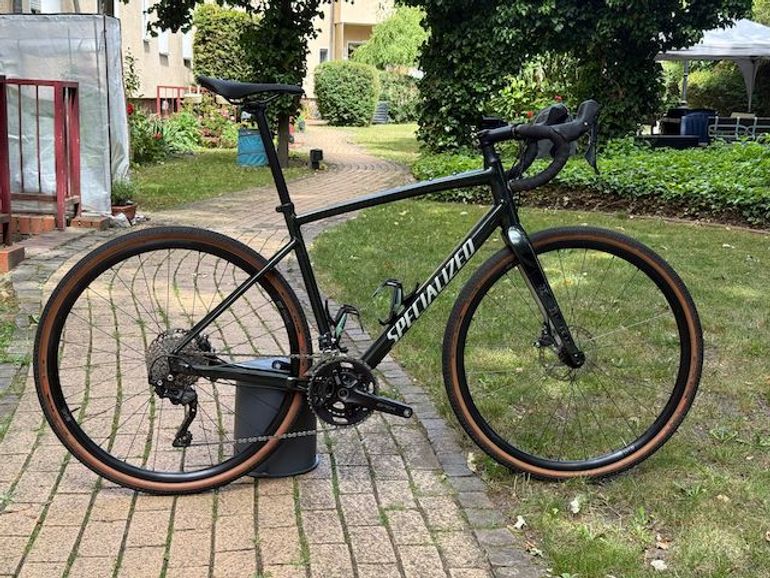 Used Specialized Diverge Elite E5 2020 2020 Road & Gravel, Green — image 1 of 4