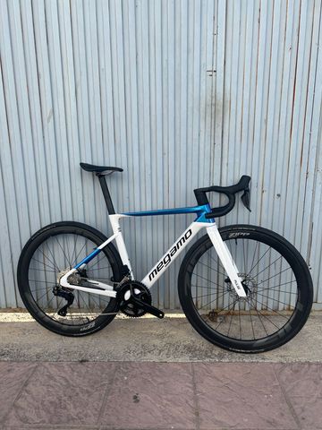 Gebrauchtes Megamo pulse Custom Shimano 105 2026 Road & Gravel